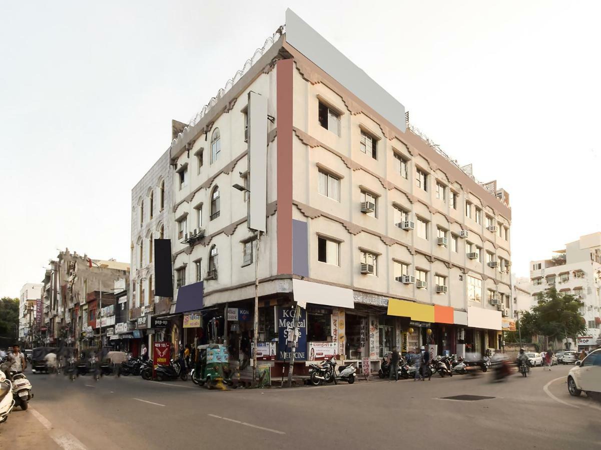 Hotel Krishna Palace Udajpur Zewnętrze zdjęcie
