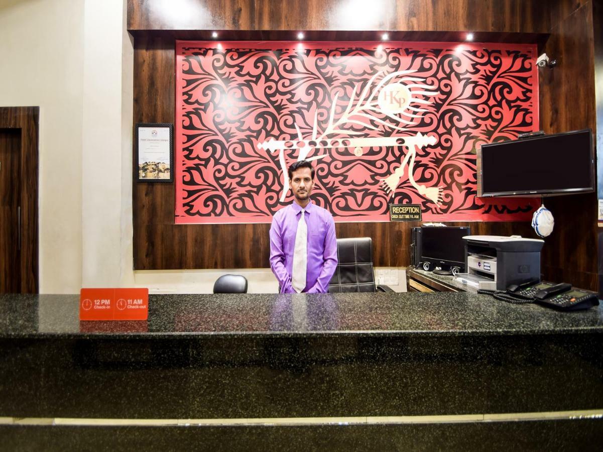 Hotel Krishna Palace Udajpur Zewnętrze zdjęcie